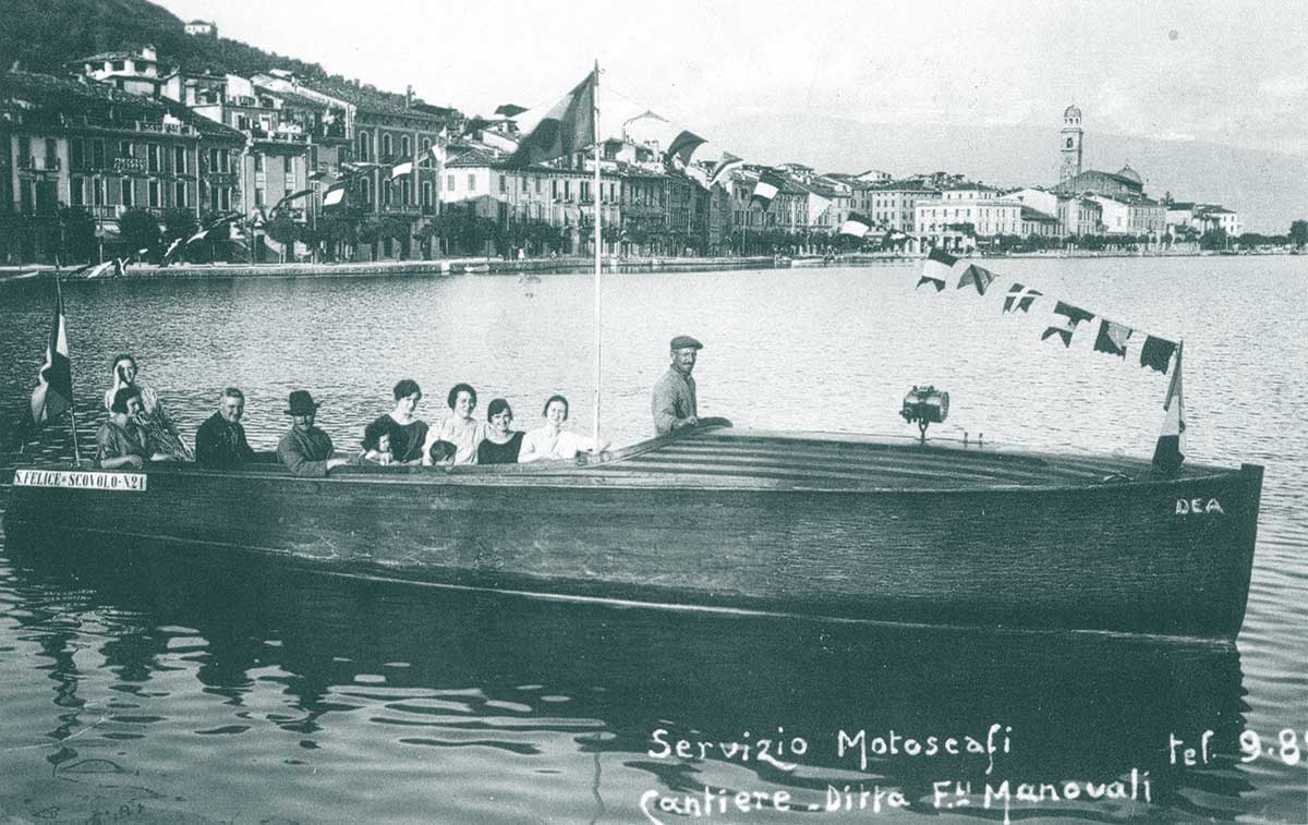 La Nostra Storia: Un Viaggio nel Tempo